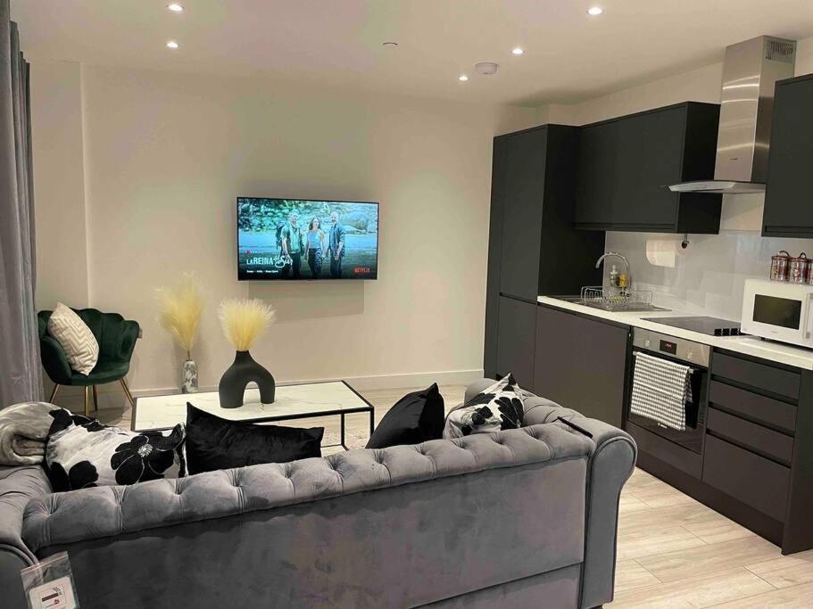 Stylish And Cosy 2 Bedroom Flat In Croydon Eksteriør billede